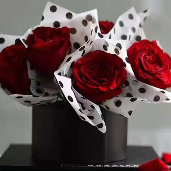 Papier d'emballage de fleurs en coton doublé de points MYHC-58