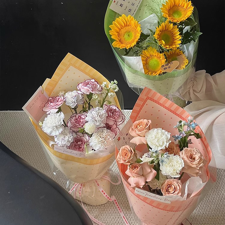 Film d'emballage de fleurs en plastique de couleur vive pour robe de princesse MYHC-65