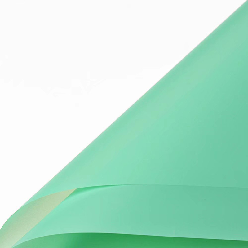 Papier d'emballage de fleurs translucides de couleur unie mate