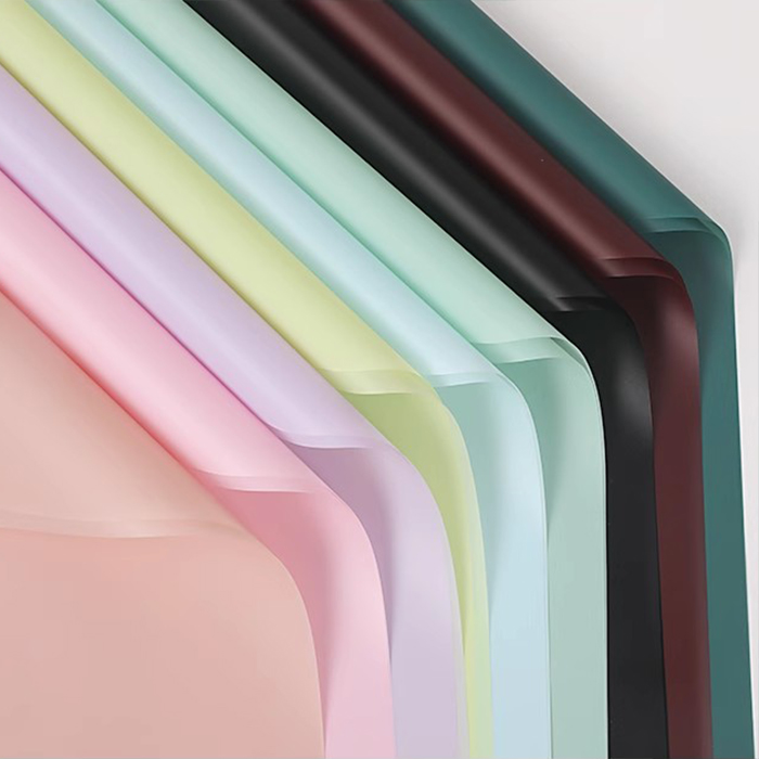 Papier d'emballage de fleurs translucides de couleur unie mate