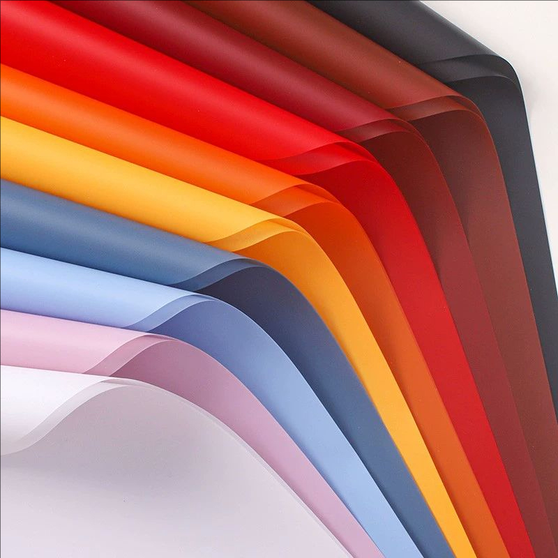 Papier d'emballage de fleurs translucides de couleur unie mate