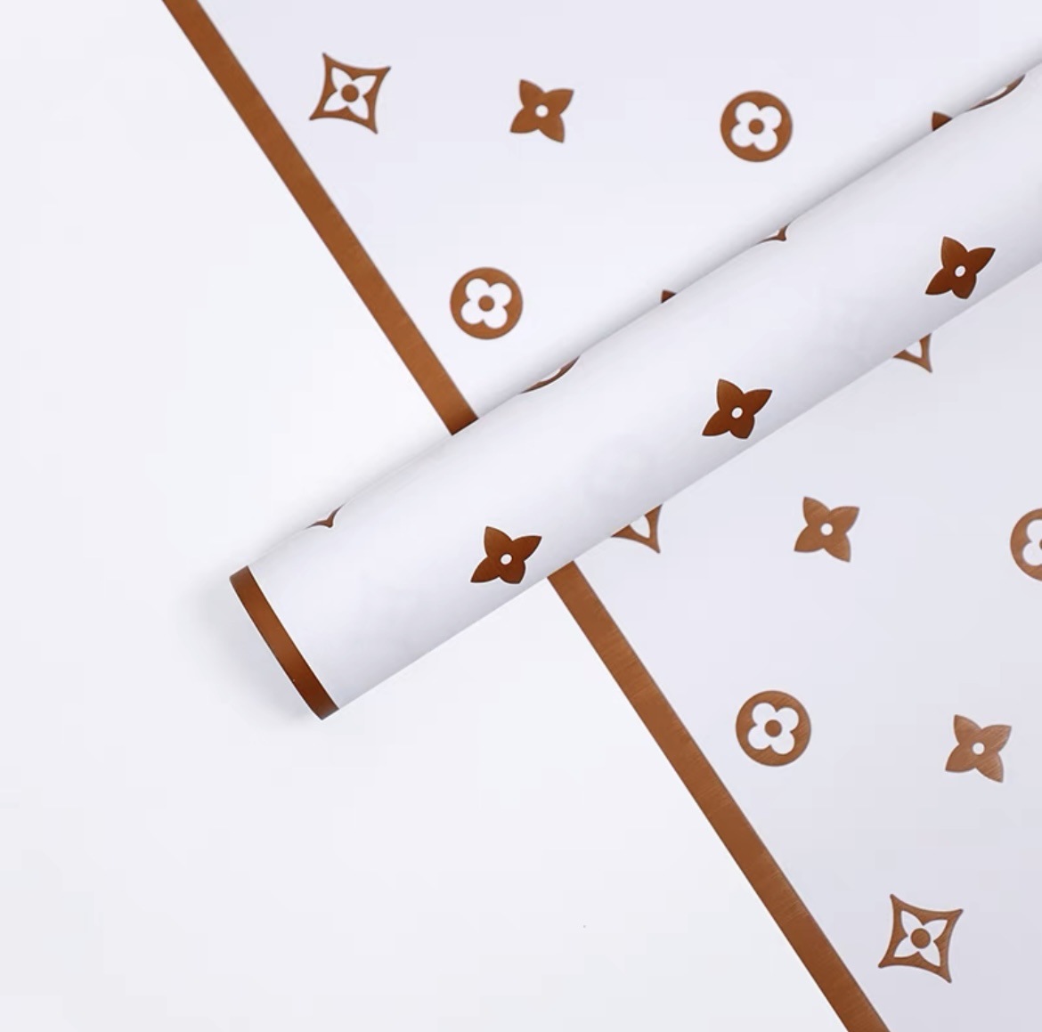 Papier d'emballage de marque Louis
