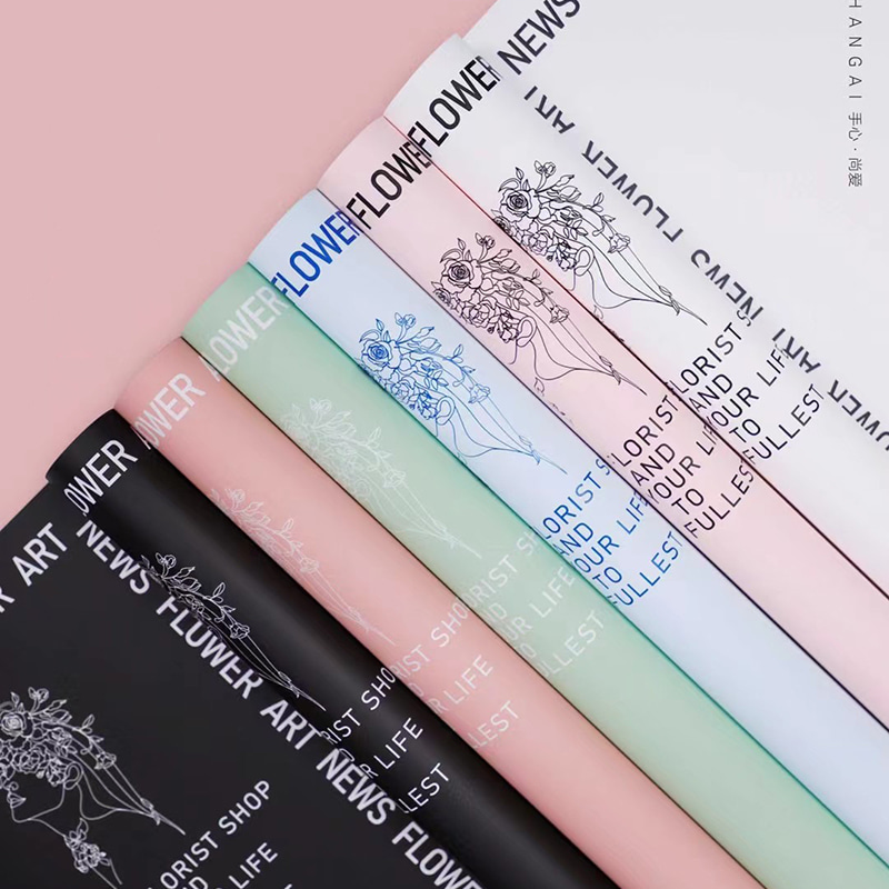 Mattis Papier cadeau aux motifs artistiques