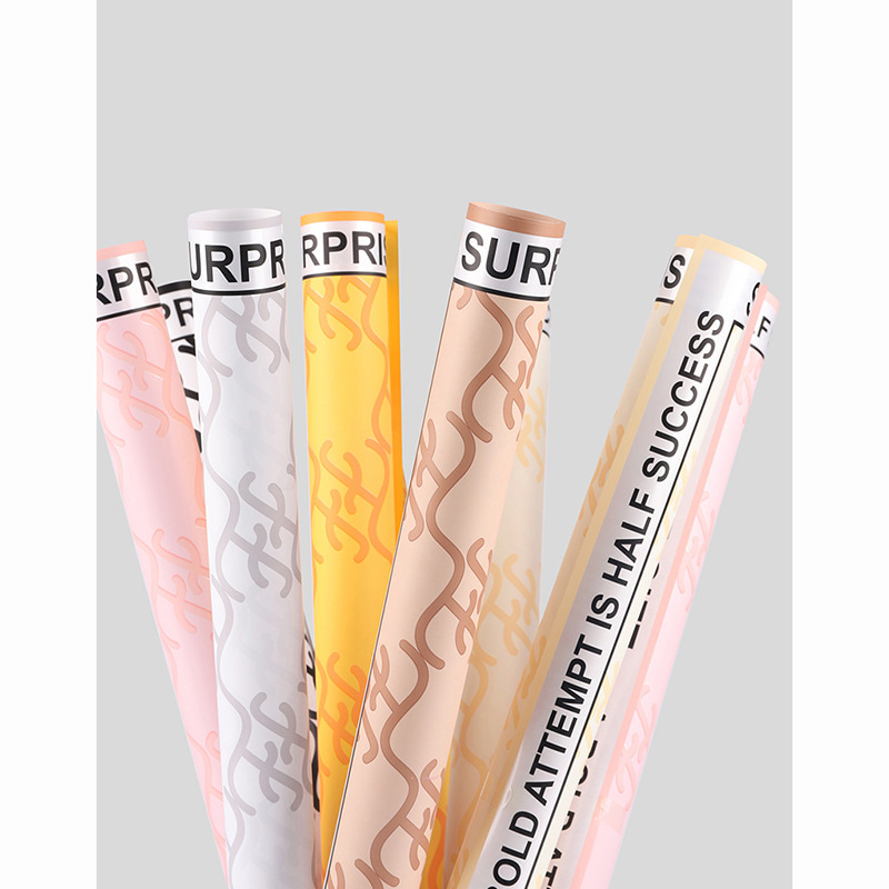 Papier d'emballage de fleurs Hera de marque dans une variété de couleurs