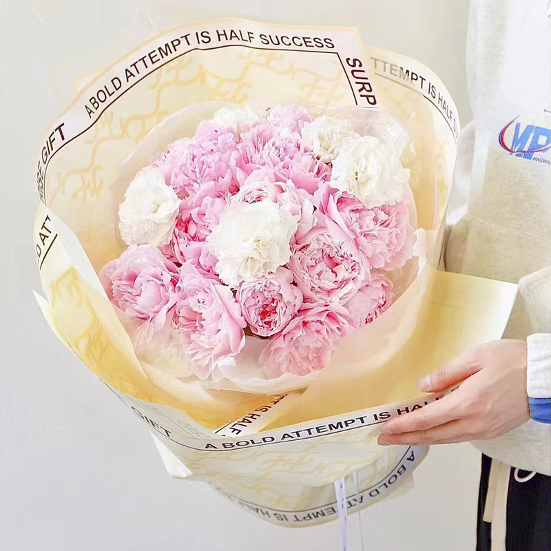 Papier d'emballage de fleurs Hera de marque dans une variété de couleurs