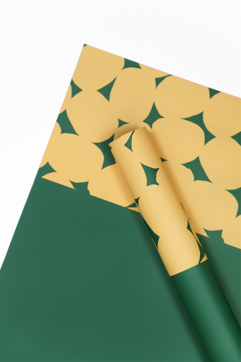 Papier cadeau fleur à pois bicolore