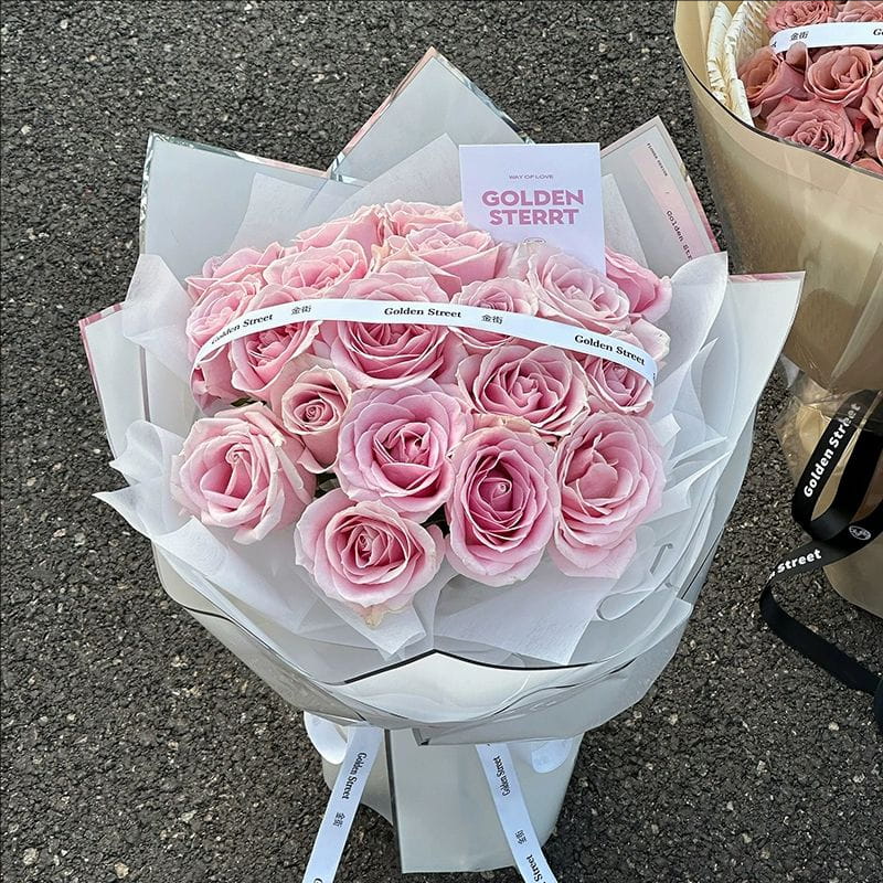 Papier d'emballage de fleurs à film brillant à l'eau aux ions d'argent