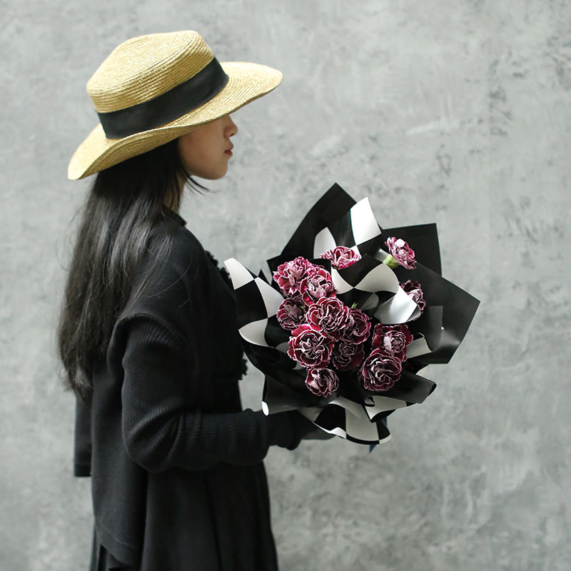 Papier cadeau pour bouquet à carreaux bicolores