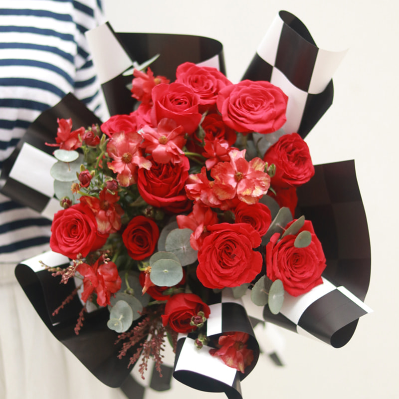 Papier cadeau pour bouquet à carreaux bicolores