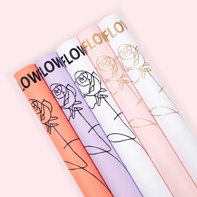 Papier d'emballage Flower Love-Bouquet avec motif de roses